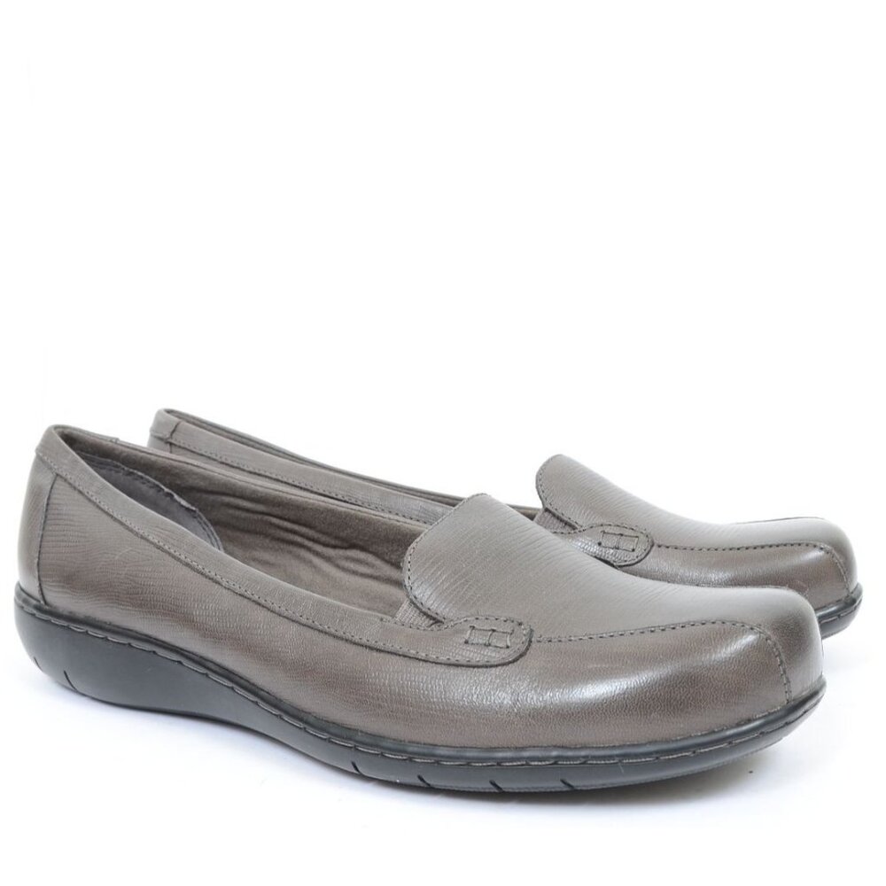 Clarks Women's 11 WIDE Leather‎ Slip-On Wedge Loafers Comfort Travel Comfort